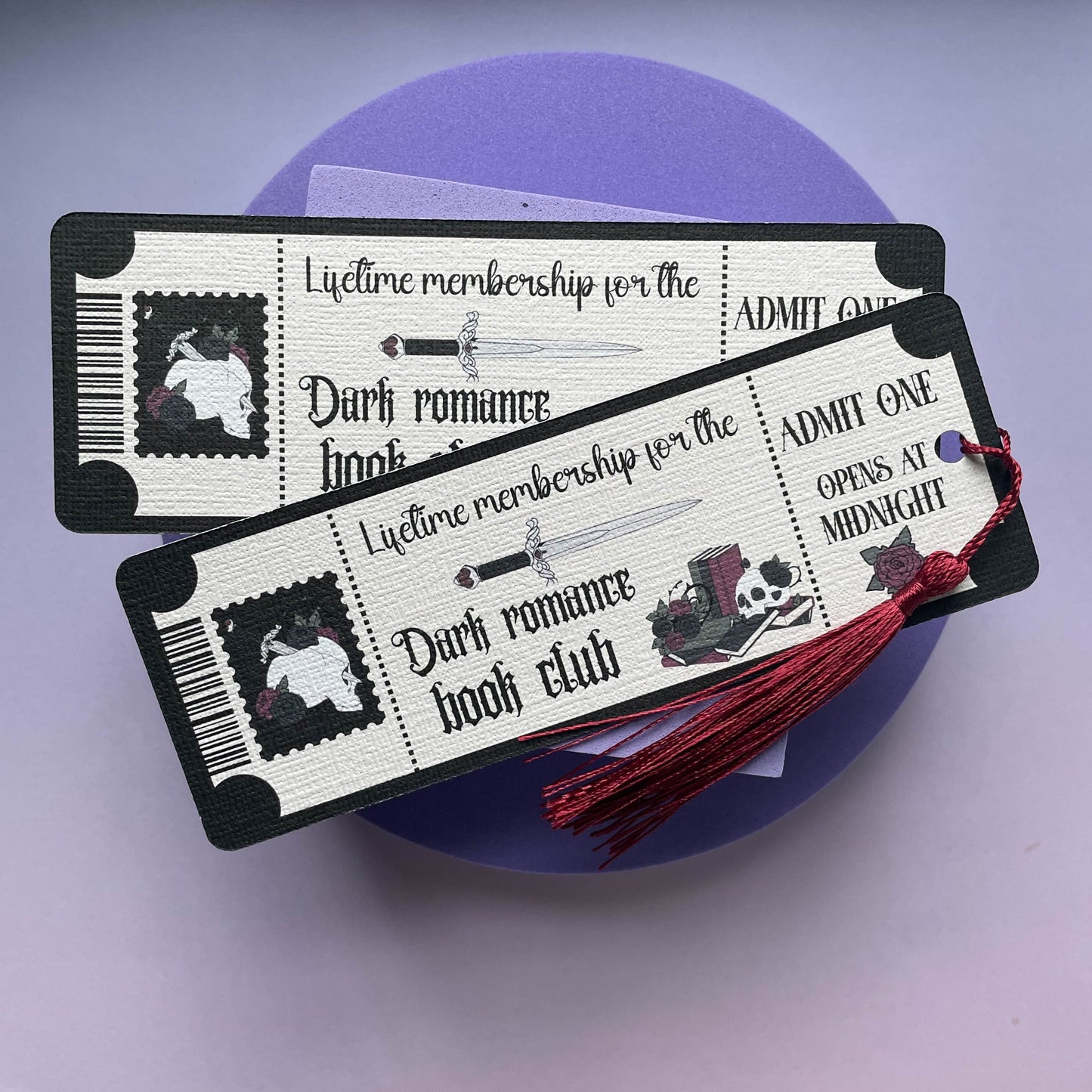 Dark romance book club bookmark, bookmarks for book nerds, gothic romance, skulls & books, bookish, book lovers, in my dark romance era