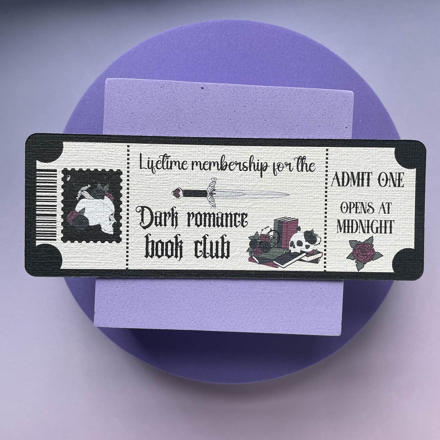 Dark romance book club bookmark, bookmarks for book nerds, gothic romance, skulls & books, bookish, book lovers, in my dark romance era